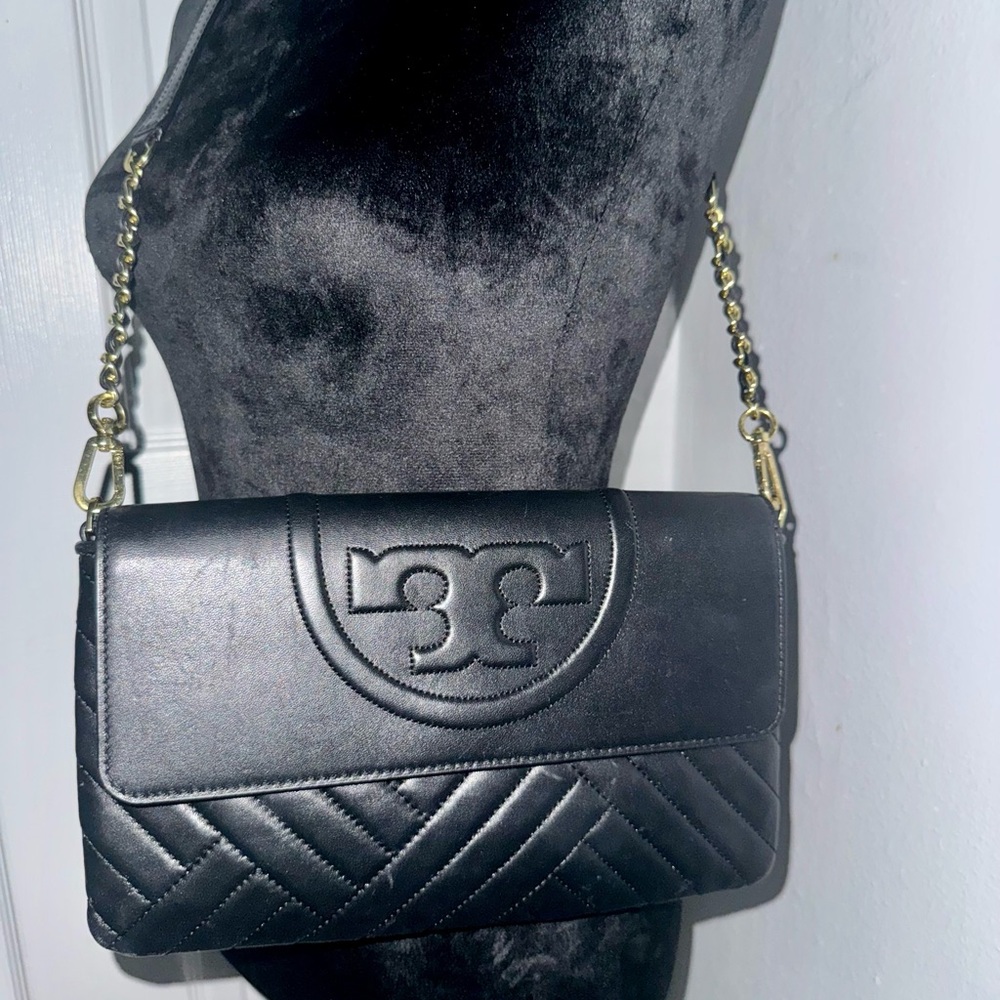 Preloved 💕Tory Burch Black Quilted Shoulder Bag